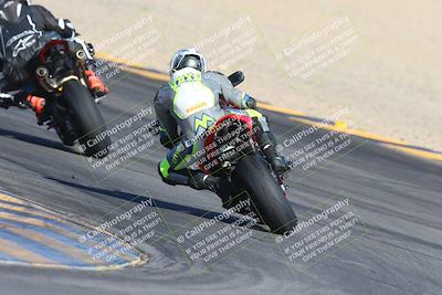 media/Dec-05-2024-Racers Edge (Thu) [[e102e0690b]]/3-B Group/Session 1 Turn 8 Backside/